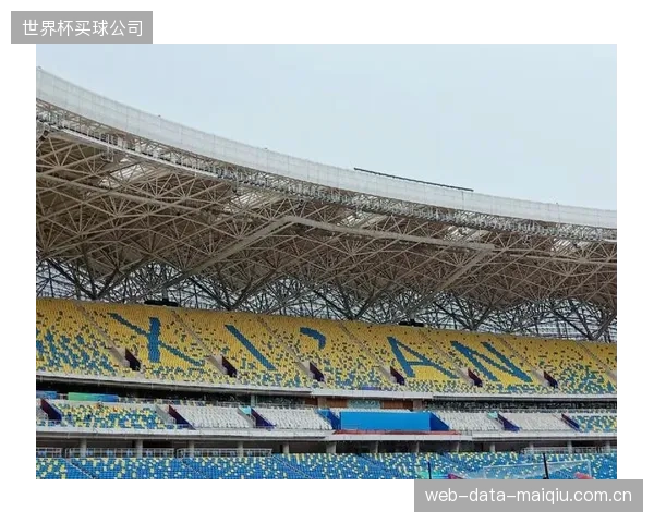 西安奥体中心利用无线传感网络技术,解决了地下停车场远端角落的消防信号覆盖难题 西安奥体中心利用无线传感网络技术,解决了地下停车场远端角落的消防信号覆盖难题